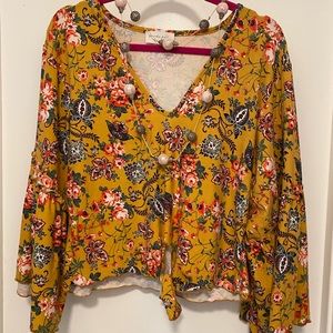 Top Ruffly Long Sleeves Floral
